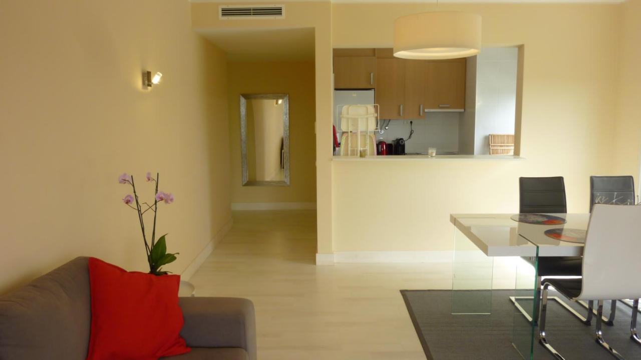 Beachfront Seaview Litoralmar Apt, Fast Wifi, Airco, Pool, Private Parking Portimão Dış mekan fotoğraf