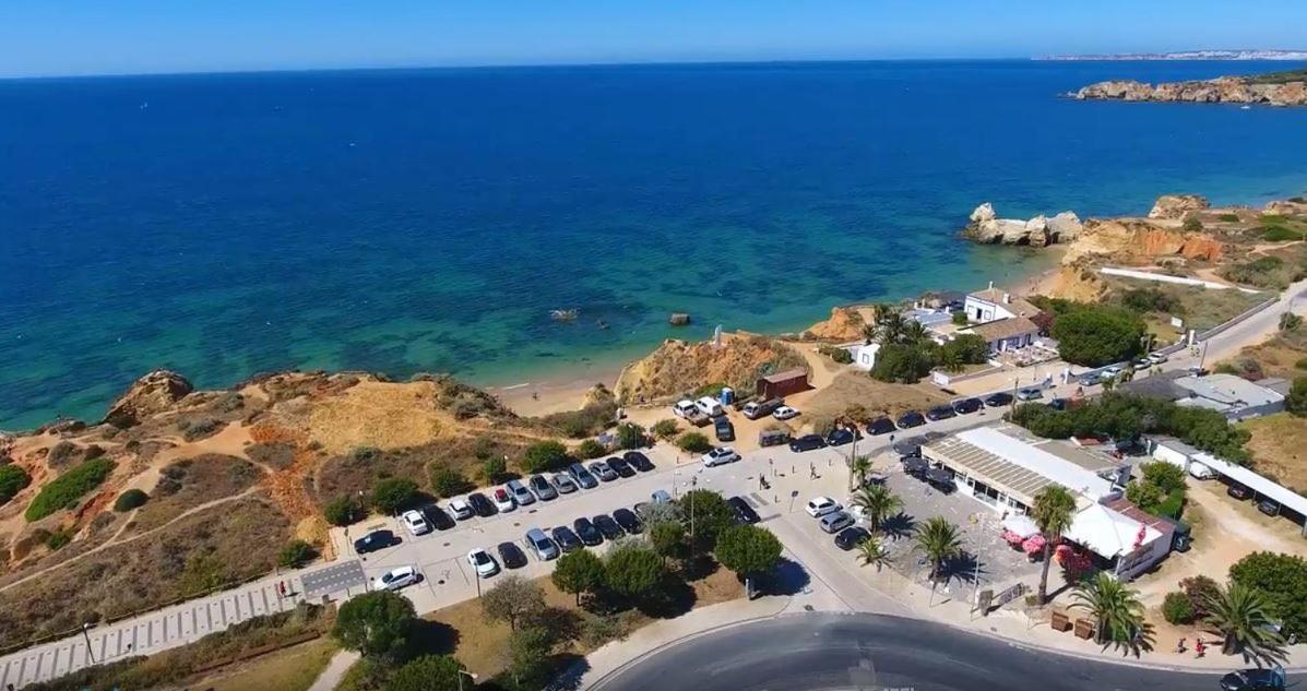 Beachfront Seaview Litoralmar Apt, Fast Wifi, Airco, Pool, Private Parking Portimão Dış mekan fotoğraf