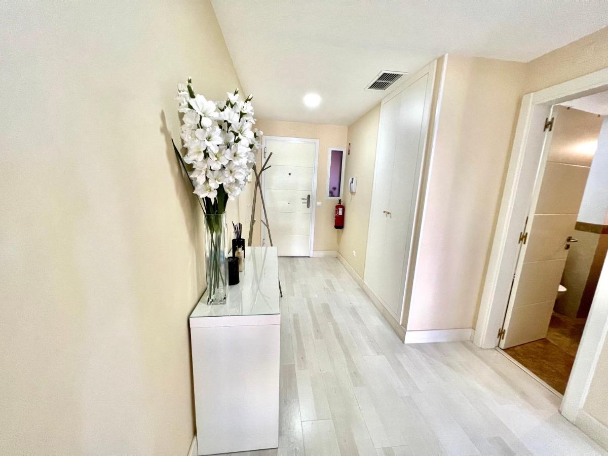 Beachfront Seaview Litoralmar Apt, Fast Wifi, Airco, Pool, Private Parking Portimão Dış mekan fotoğraf